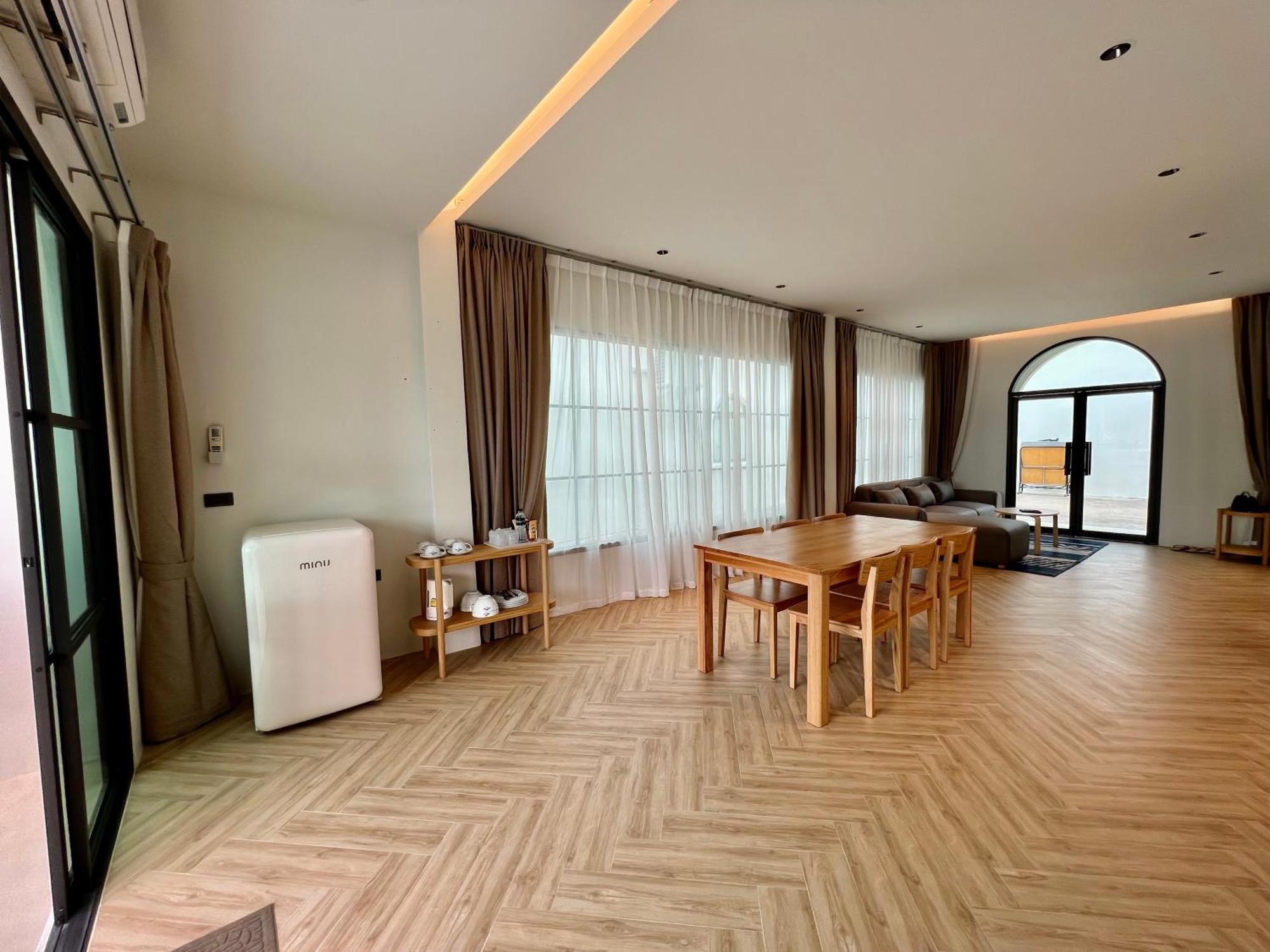 邦萨雷 班塔赫海滨旅馆酒店 外观 照片
